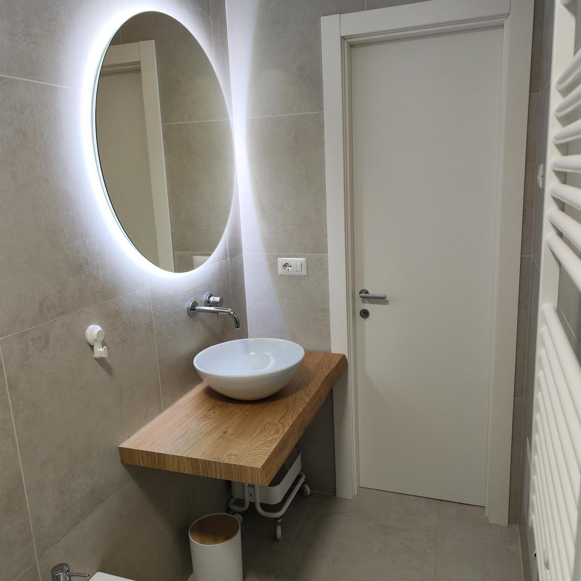 Mistral130 Apartment Бари Екстериор снимка