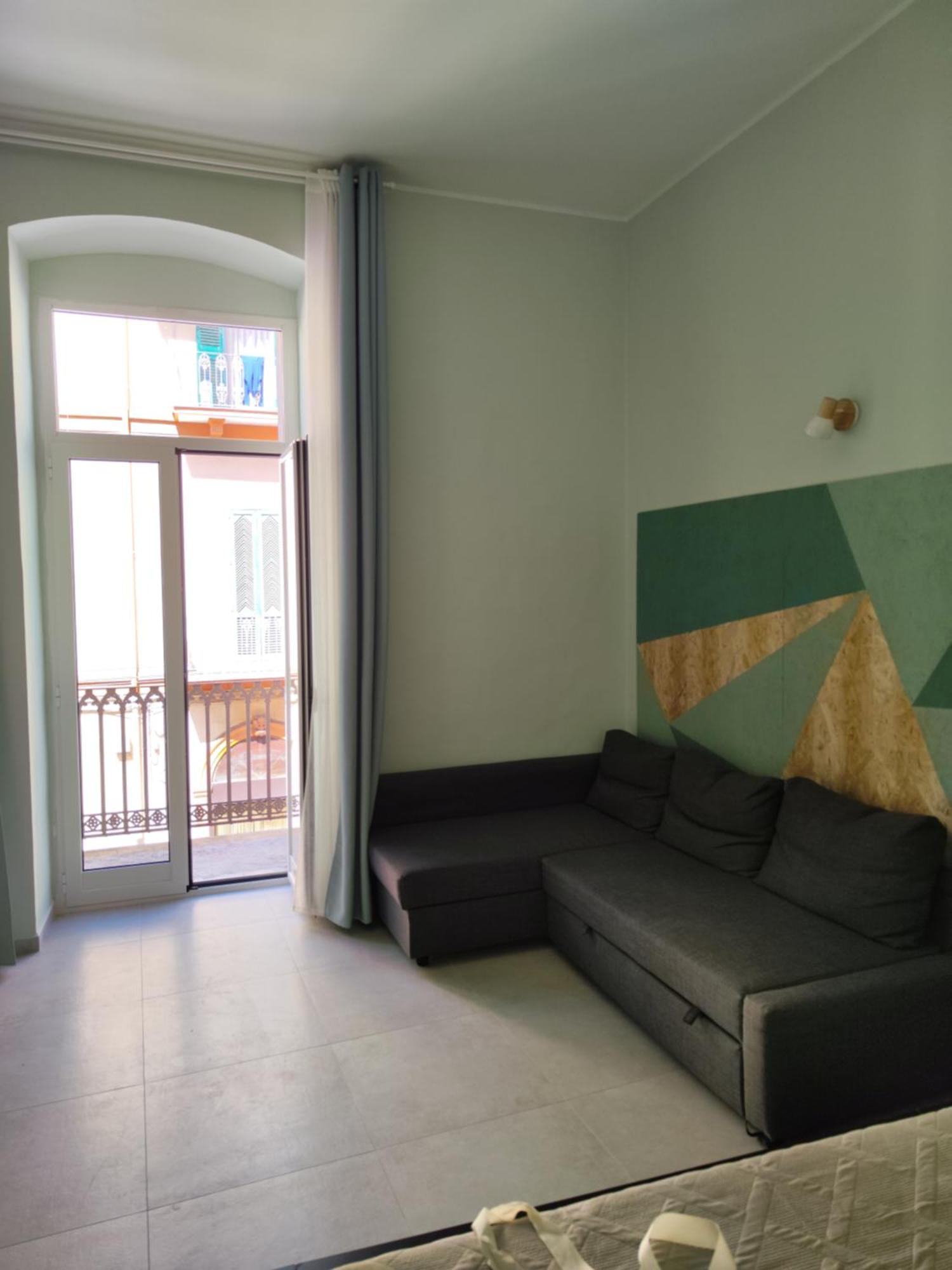 Mistral130 Apartment Бари Екстериор снимка