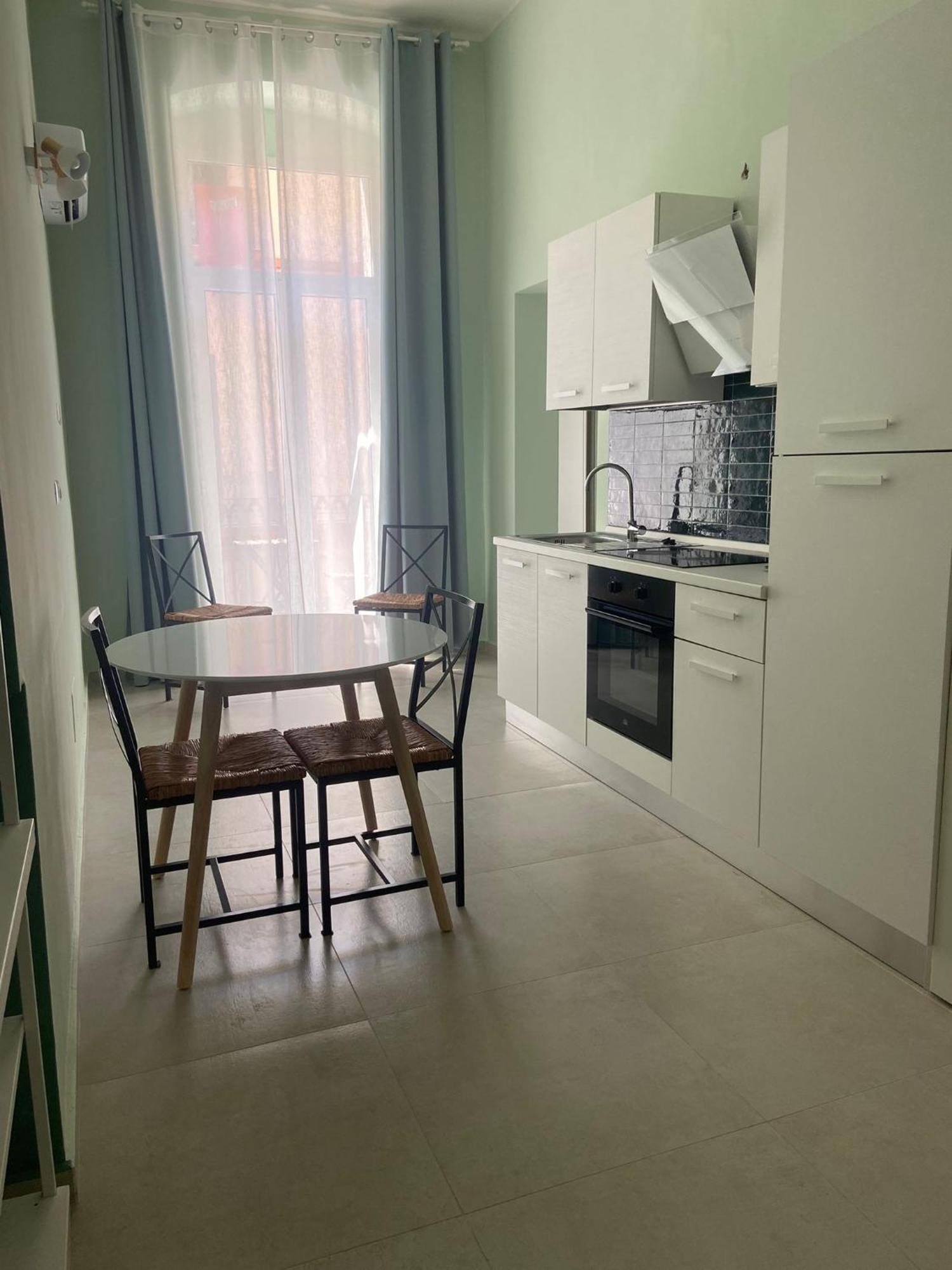 Mistral130 Apartment Бари Екстериор снимка